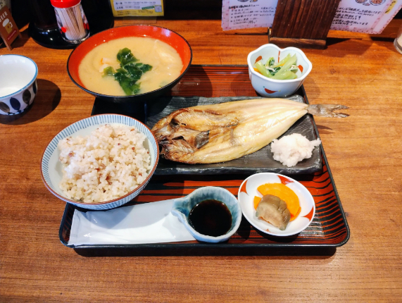 牛煮炊きとおばんざい ちいやんのご予約 - 肥後橋/居酒屋 | 食べログ