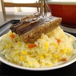 永楽 - 豚角煮タン麺930円（ランチは、炒飯、麻婆豆腐ほか、食べ放題）