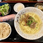 古酒と沖縄料理 島唄楽園 - 八重山そば定食