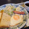 コーヒー＆レスト からさわ - モーニングAセット(税込700円)
①ライ麦パン②ミニサラダ(千切り甘藍&刻み萵苣&ポテトサラダ)③目玉焼き&ソーセージ
お飲み物《セットドリンク》①HOT珈琲
のんびりと時間が流れる朝の時間でした