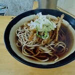 六文そば - ごぼう天そば¥280