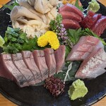 丸ひろ鮨 - お刺身盛り合わせ