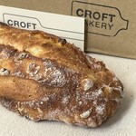 クロフトベーカリー - きいろのパン