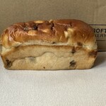 クロフトベーカリー - グリーンレーズンブレッド