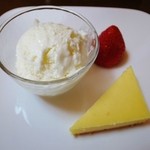 ねの吉 - デザート盛り（１４年３月）