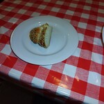 OSTERIA NAKANO - 胡麻のパン