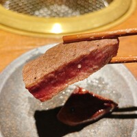 和牛とタン 焼肉 とみ 新橋本店 - 