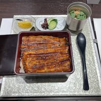 割烹蒲焼 横浜八十八 NEWoMan横浜店 -  割烹蒲焼 横浜八十八 NEWoMan横浜店 -
