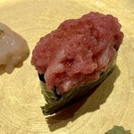 鮨 さかい - とろたたき軍艦