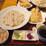 うどん日和ひこどん - 