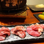 極み焼肉ホルモン 清司 - 