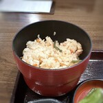 そじ坊 - かやくご飯は、お味付けも好みで美味しいですね。一口お味見し、多いので持ち帰りにさせて頂きました。m(__)m