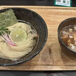 メンヤ ニューオルド - 