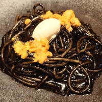 フィーコディンディア - イカ墨のスパゲッティ