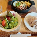 カフェ ダイニング ラウンジ ザ パーク - 