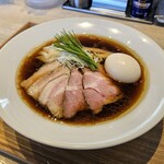 宍道湖しじみ中華蕎麦 琥珀 東京本店 - 