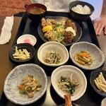 ごはんや 楽らく - 