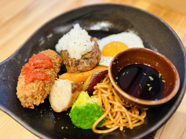 九重珈琲」でガツンとランチ!大分の大自然を感じるおいしい体験。』by