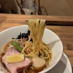 酒肴場 屯 - ツルパツ細ストレート麺