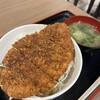 お肉屋さんの定食と丼 岩井畜産