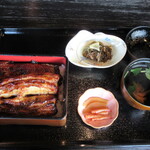 炭火焼き うなぎの店 旦 - 鰻重（並）