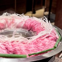 おだし 恵比寿店 - 松阪豚とA5黒毛和牛赤身の肉炊き鍋