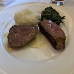 Empire Steak House Roppongi - ステーキ（サーロインとシャトーブリアン）