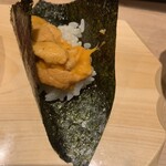 最魚の晩餐～寿司と牡蠣と日本酒の裏切り～ - うに