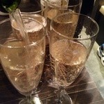 牛蔵 - スパークリングワイン