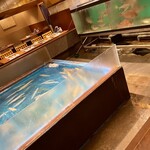 さかな市場 - 店内