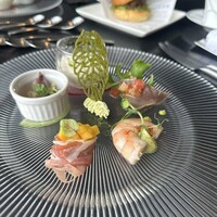 DINING & BAR TABLE 9 TOKYO - 
