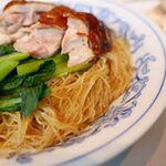 威南記海南鶏飯 日本本店 - ローストチキンヌードル