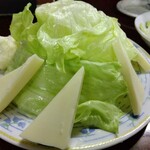 鶴亀 - チーズレタス 300円(税込)(2024年6月25日撮影)