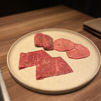 焼肉うしごろ 新宿三丁目店 - 