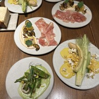 ERUTAN RESTAURANT BAR - 