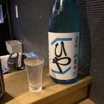 白金 酉玉 - 秋鹿　純米生貯蔵ひや(大阪)   半合　¥800(税別)