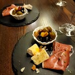 イタリアンダイニング＆バー エルデ - 