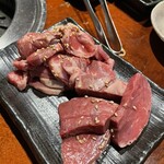 鳥取和牛オレイン55一頭買い専門店 炭火焼肉 さんこう苑 - 