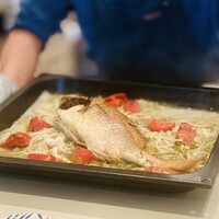 anchoa - ③ 魚
                      鯛のフルンダ バルック？（玉葱、フェンネル、パプリカ、トマト、白ワイン、オリーブ油のオーブン焼き）地中海風