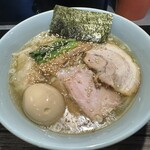 らぁめん 涼虎 - 涼虎らぁめん＋味玉