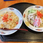 興楽 -  夏季限定　あやちゃんセット
            Aセット(冷やし中華＋半チャーハン) 950円