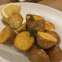 熟成和牛ステーキグリルド エイジング・ビーフ 横浜店 - ポテトフライインカのめざめ