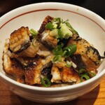 스미야키 우나후지 메에키점 - 간이 들어간 특상 히츠마부시(두 번째: 곁들임 양념)