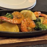 KING OF THE PIRATES - 