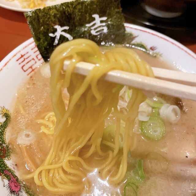 by Shotaro1219 : 花丸軒 巽店 - 北巽/ラーメン | 食べログ