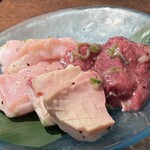 焼肉ホルモン はねいし - 