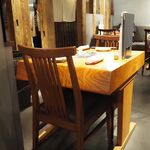 스미야키 우나후지 메에키점 - 매장 내(2인용 테이블 좌석)