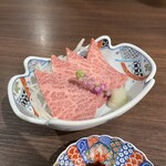 肉の頂 - 和牛の牛刺し。美味し。