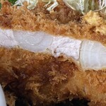 餃子会館 - 玉ねぎがアクセント