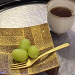 銀座 和牛鉄板焼 USHIGAMI - 